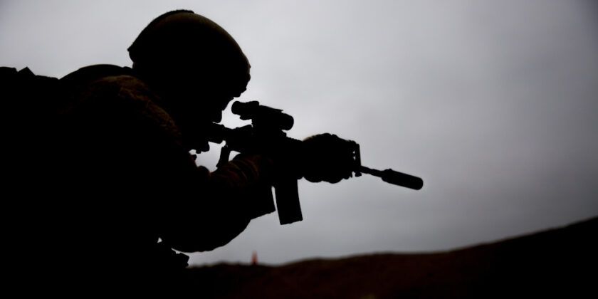 Delito militar de consumo de drogas o embriaguez durante el servicio